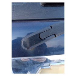 Chevrolet Captiva Arka Silecek Kapağı