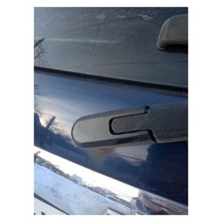 Chevrolet Captiva Arka Silecek Kapağı